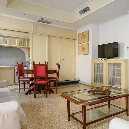 Duomo - Fontana Penthouse With Beautiful Terrace Апартаменты
